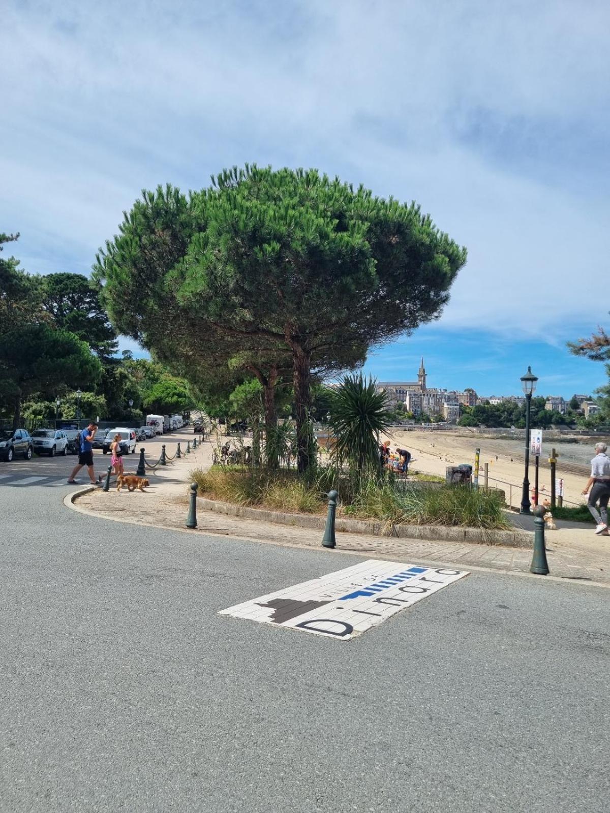 Havre De Paix Du Prieure Spacieux Et Lumineux A 2 Min De La Plage Dinard Exterior photo